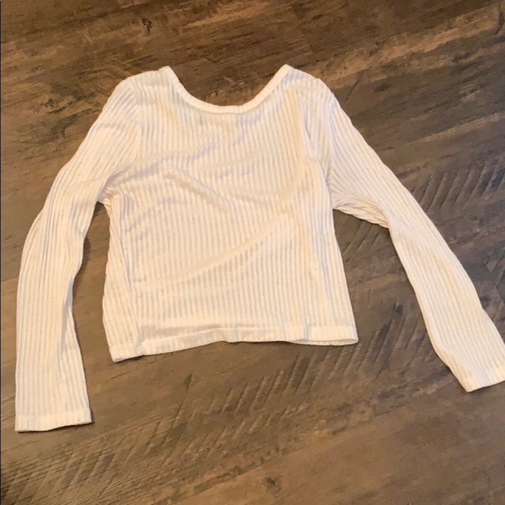 long sleeve crop top